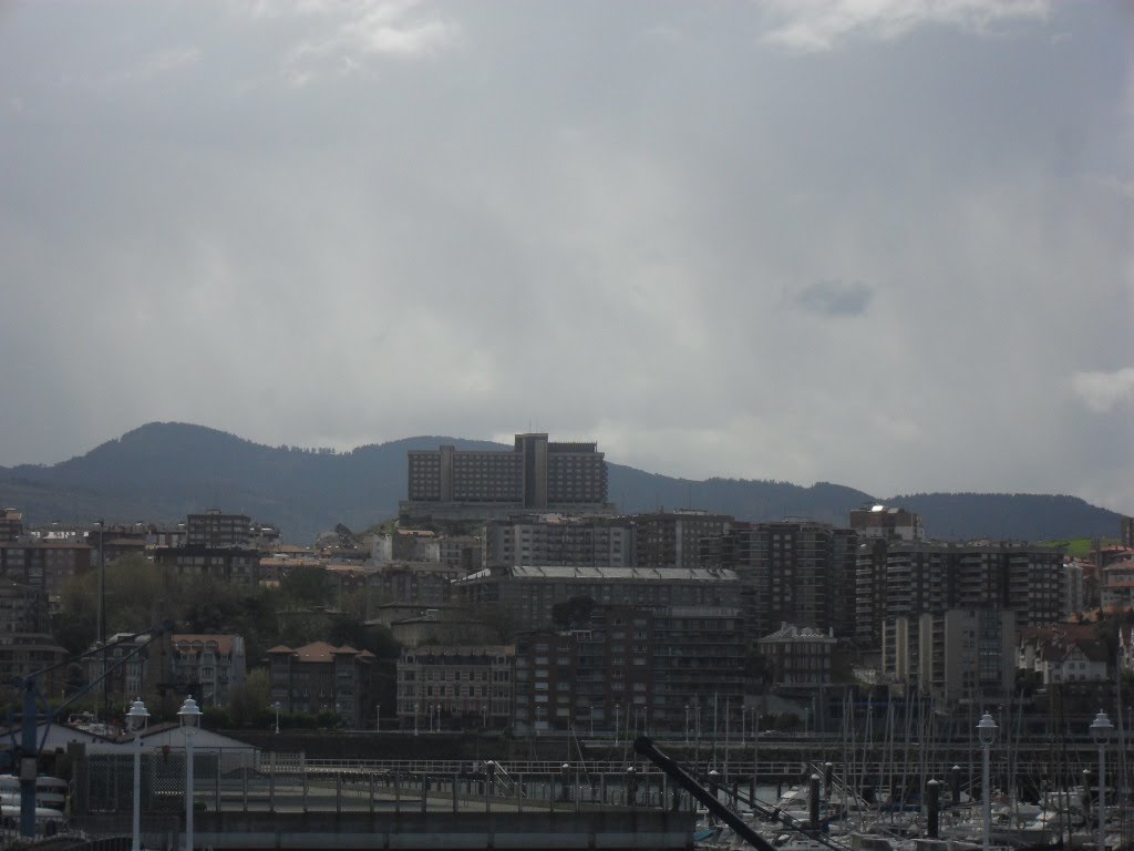 Portugalete, Bizkaia by Björgvin Asgeirson