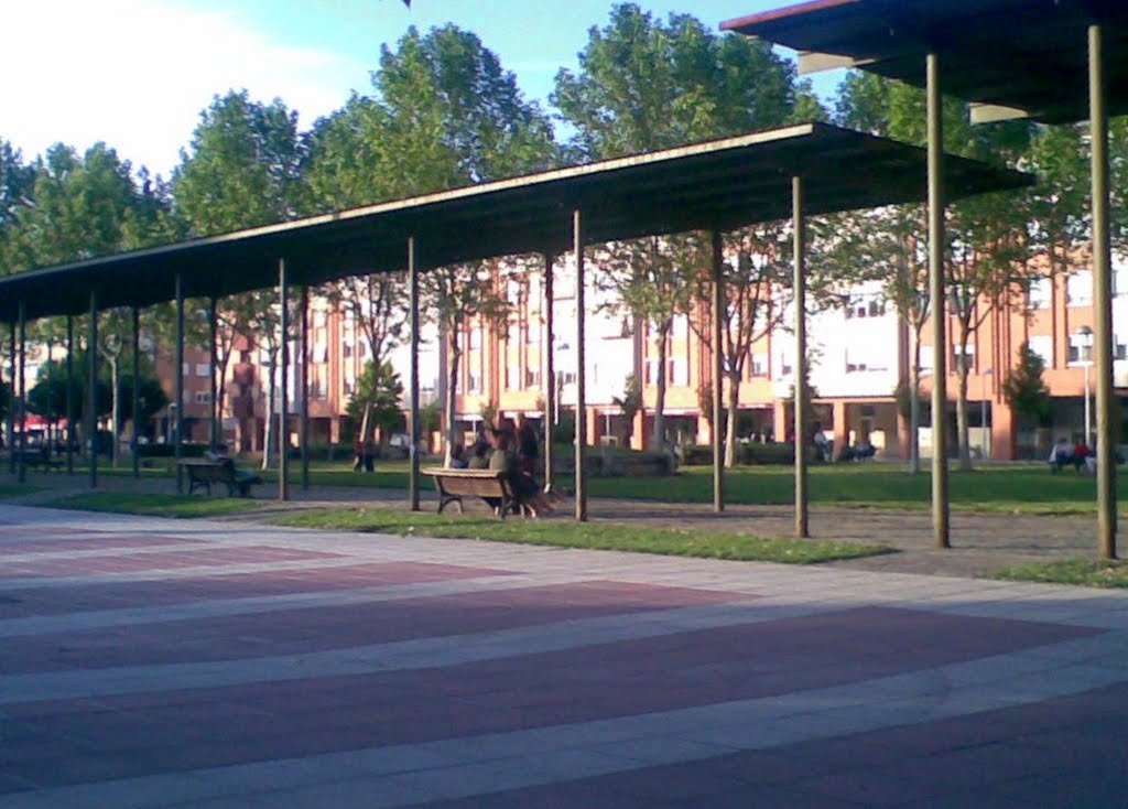 Plaza Ribera de Castilla by Casitaspucela