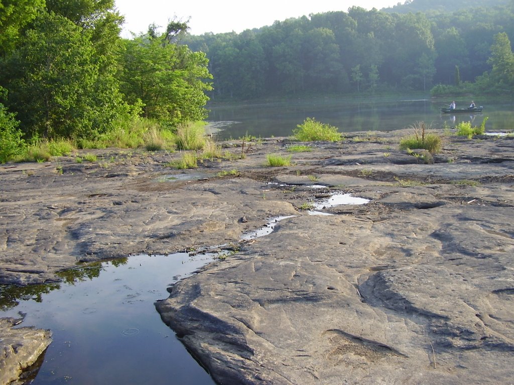 Ceder Lake Spillway, River To River Trail by matkinso