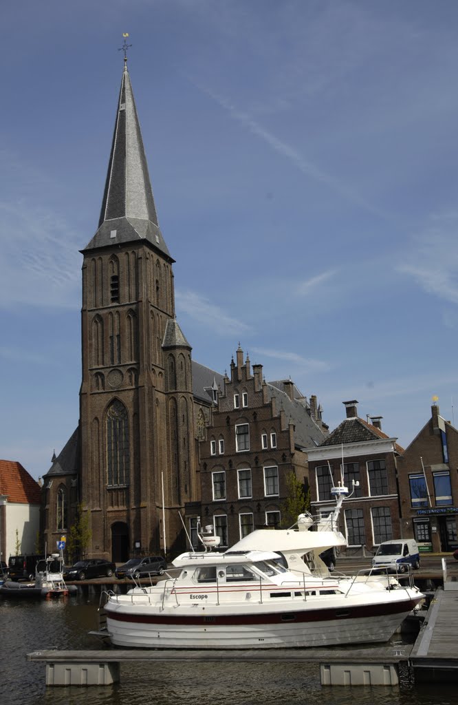 Harlingen, mit dem Boot in die Kirche, Nordholland by Uwe Gehring