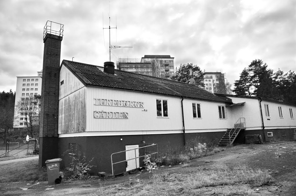 Tureborgs Fritidsgård by Johan Berntsson