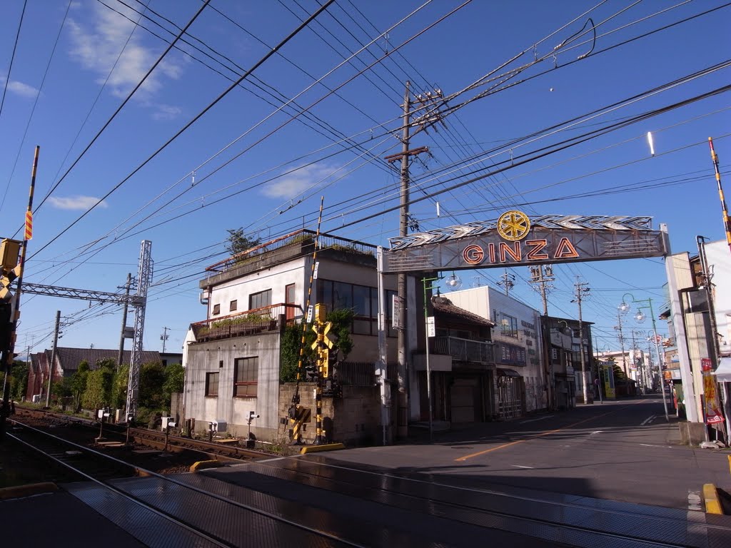 一宮市木曽川町黒田下市場南 by tetesan