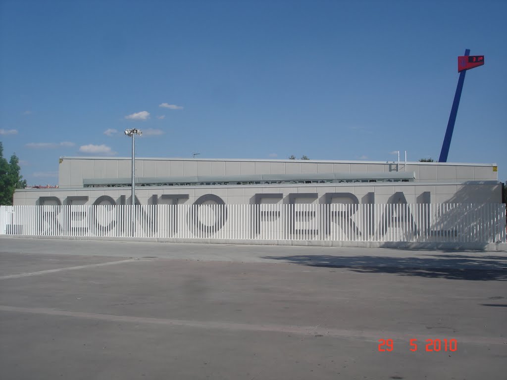 Recinto Ferial by Dreick