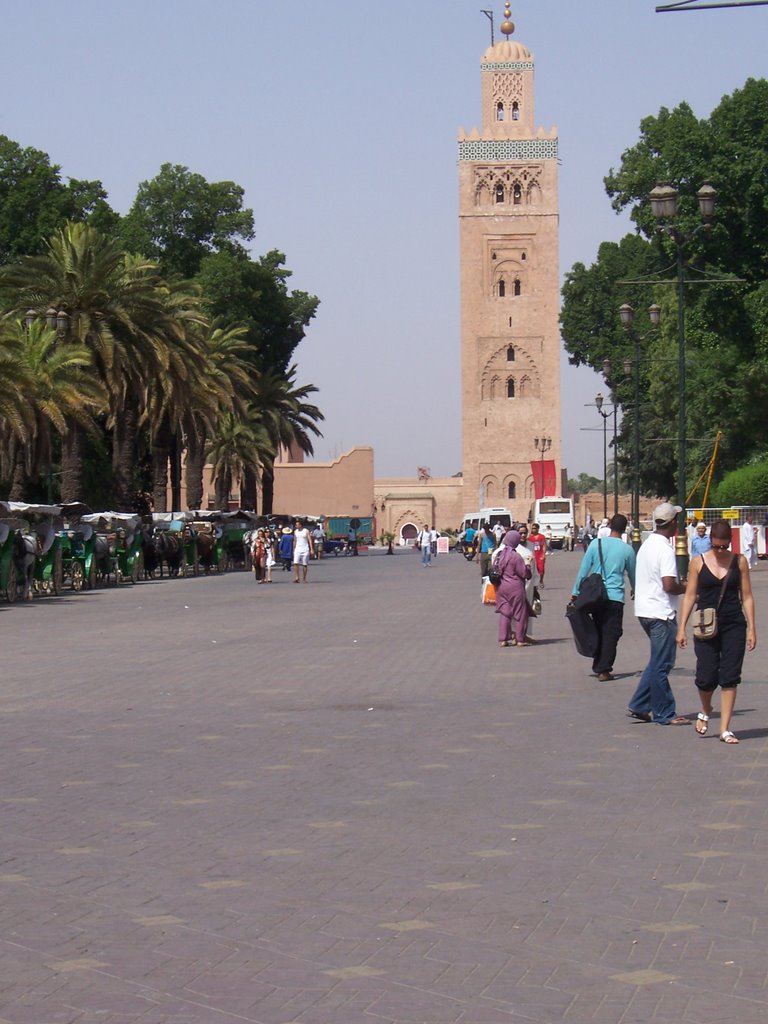 RUE EL KOUTOUBIA by NEBLUSIN