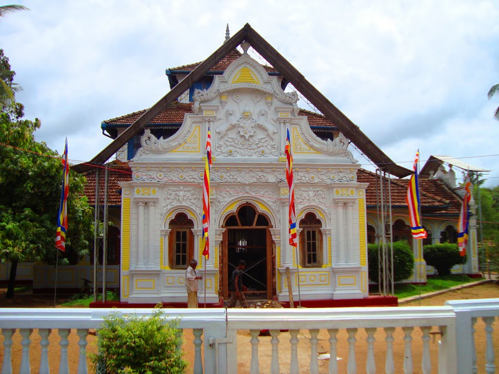 Horana Rajamahavihara - Dharma Shala by jmsbandara