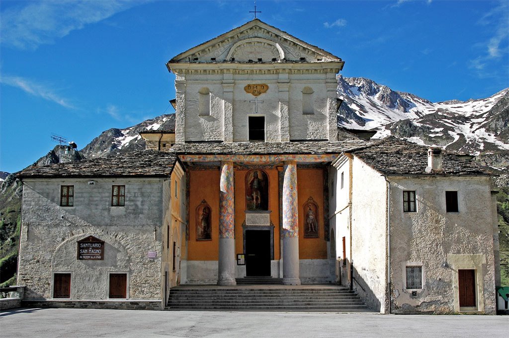 Santuario San Magno by f.ghibaudo