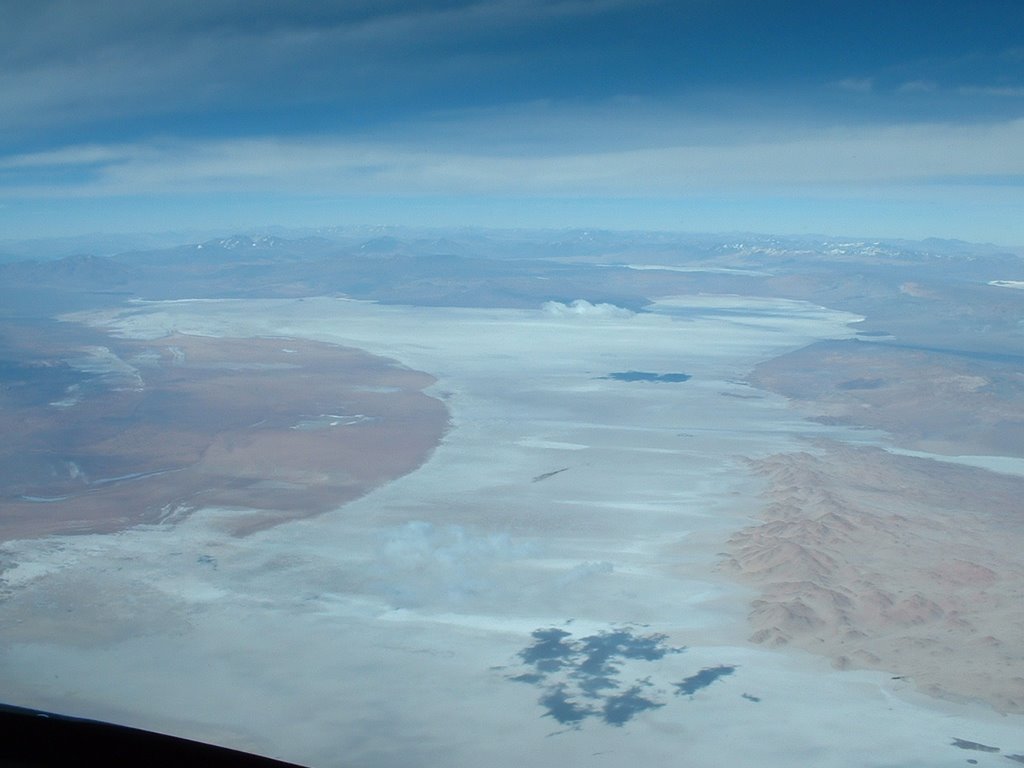 Salar frontera Chile-Argentina by Gustavo Basso