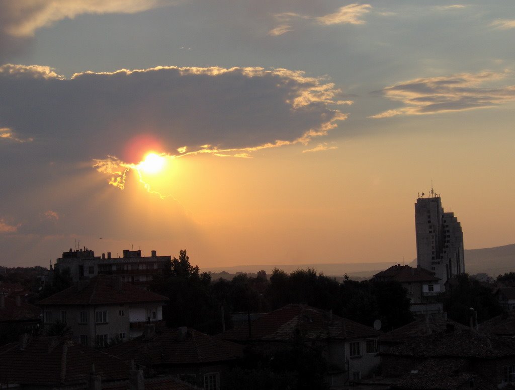 Razgrad - hotel "Razgrad" by Nikolay Nedqlkov-abc…