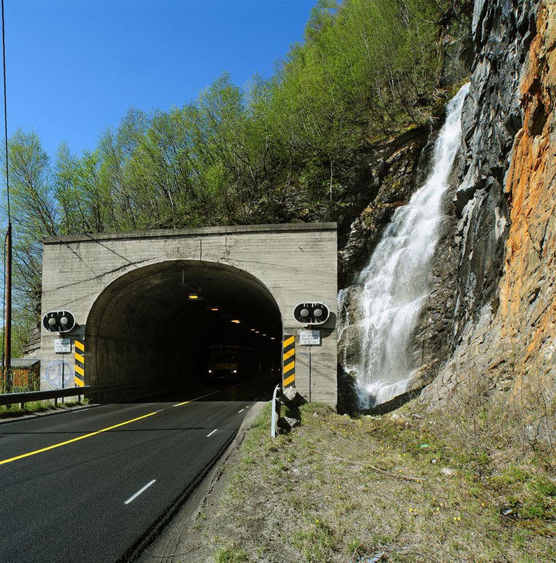 E6 tunnel Norge. by Jerry  MagnuM Porsbjer