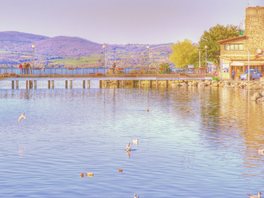 On a spring day ... I saw the world smile (Anguillara Sabazia) by minusca