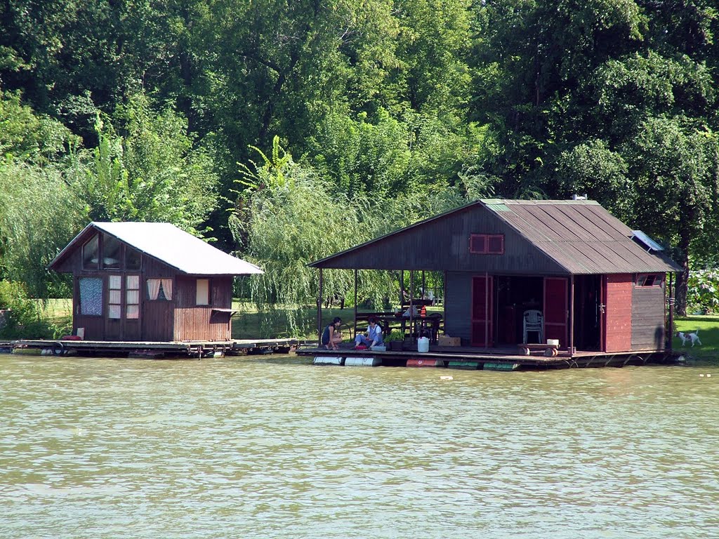 Splavovi na Savi by Teča sa Dunava