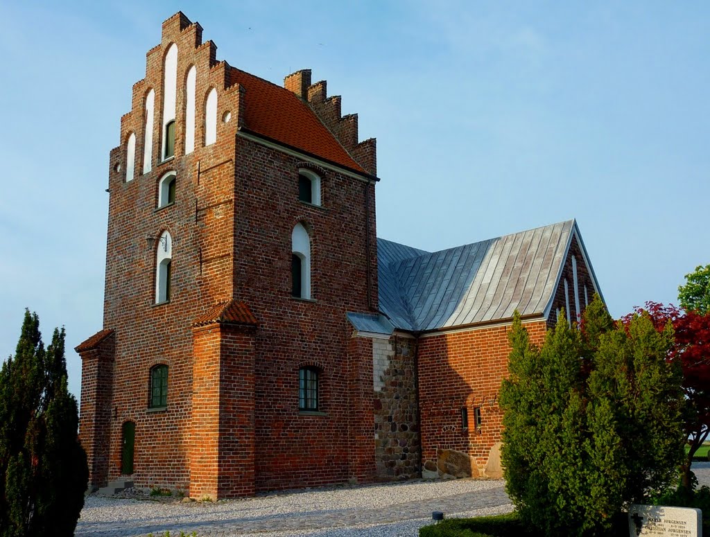 Smørumovre Kirke by thor☼odin™