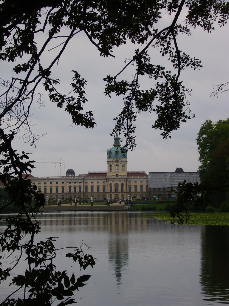 Schloss Charlottenburg by pablopedro