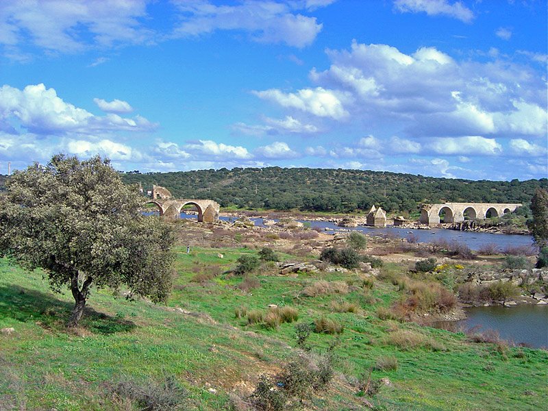 Ajuda Bridge (old), Alentejo, Portugal. 2005 by Francisco Santos (xuaxo)