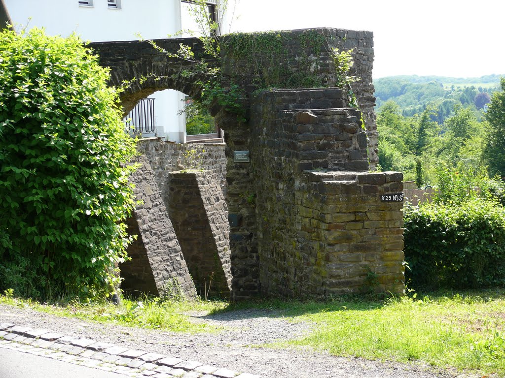 Das Kölner Tor by Einherier