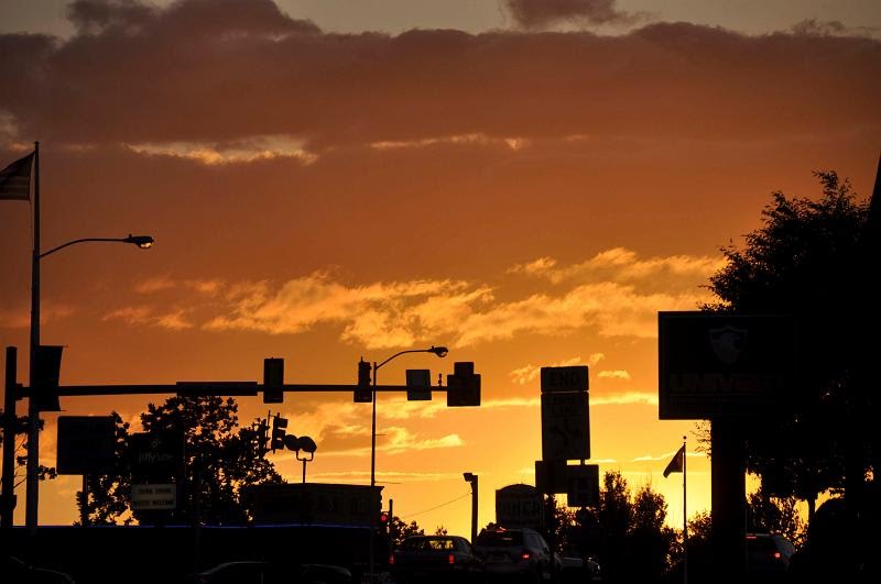 Sunset in Philadelphia Suburb by mklinchin