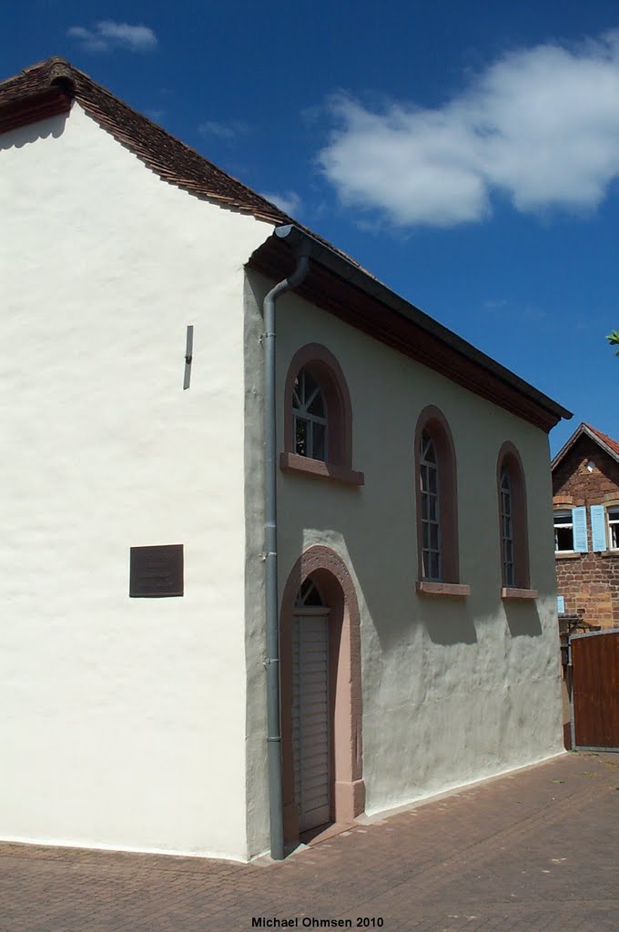 Ehem. Synagoge in Weisenheim am Berg by Michael Ohmsen