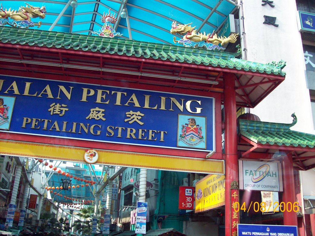 Chinatown in kuala lumpur by snaps