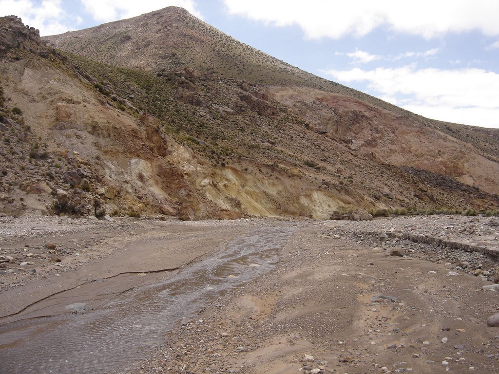 Quebrada de Hualyllas by Ricardo Martini