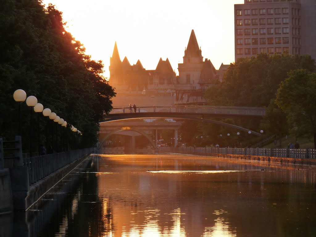 Sunset over Chateau Laurier and Rideau Canal in Ottawa by januszl