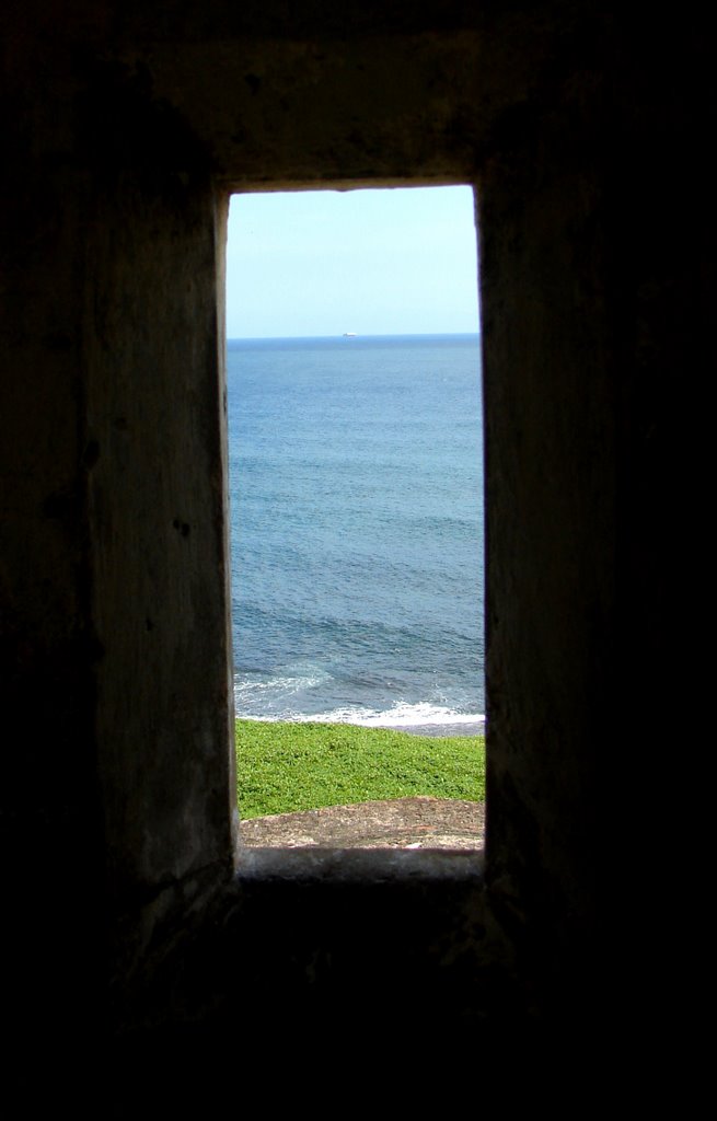 Ventana Al Mar by h2chu