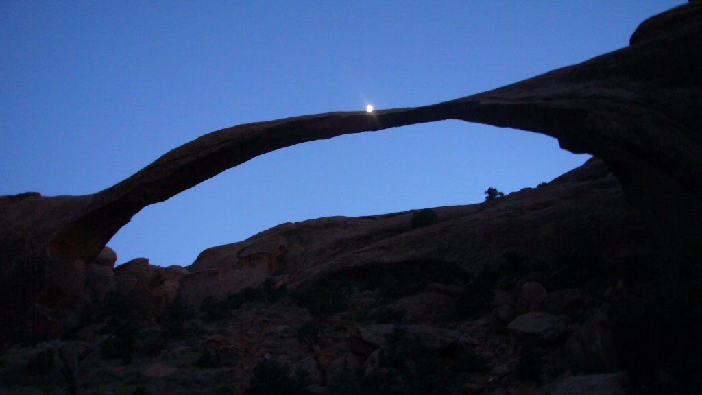 Landscape Arch at sunset, 22.6.2007 by SocietyForPixelResea…