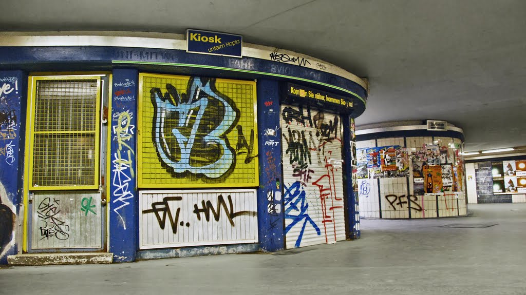 Holländische Platz - Underground by Sebastian Hahn