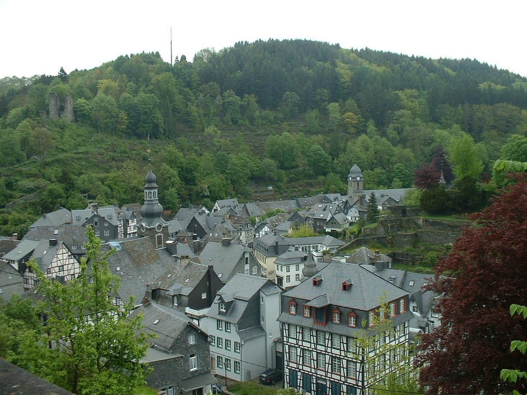 Monschau, Germany by Lucien Kivit