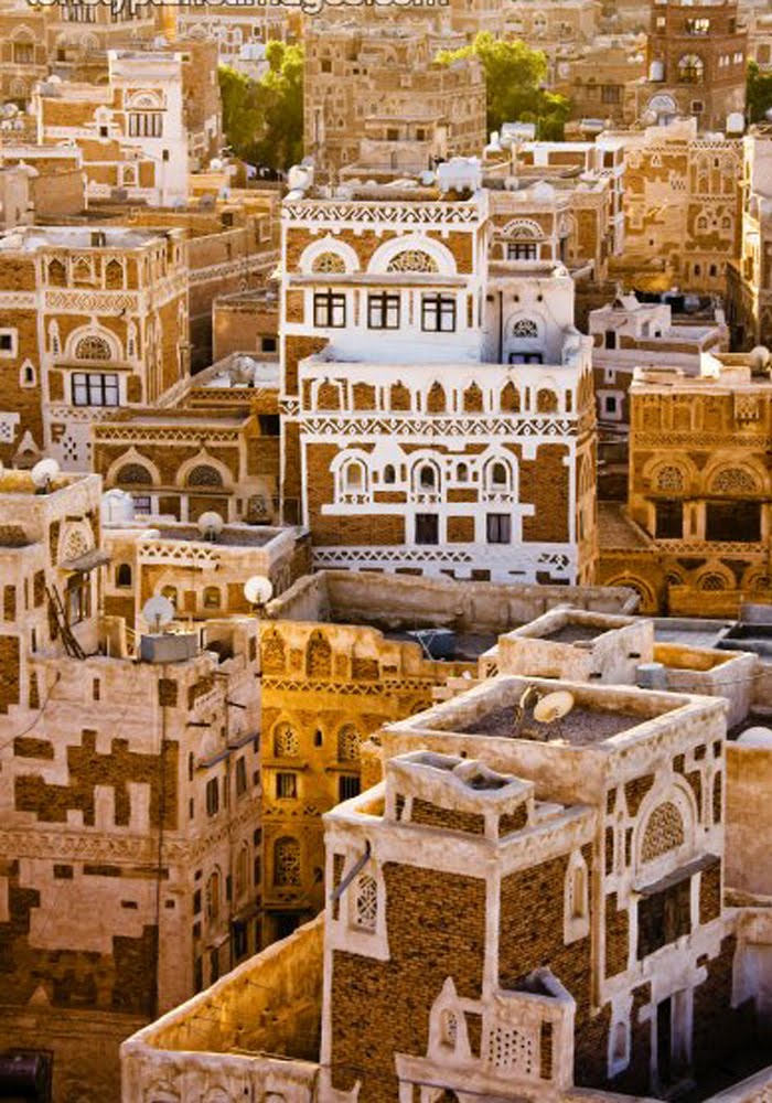 Old Sana'a صنعاء القديمة by مهيارmahyar younis