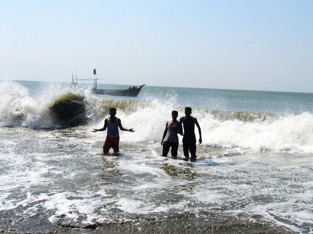 Cox's Bazar Beach by Jun@dachi