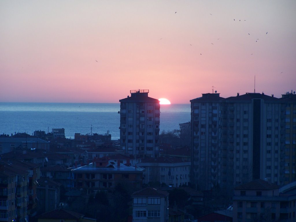 Sunset at Bostanci (from Kaya Sitesi) by ozgur_karagulle