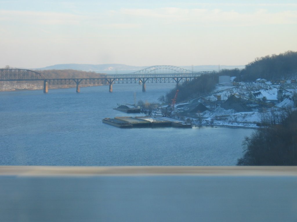 Garrett Isl. its bridges and quary as seen from METMB, I-95 N by arevuelta