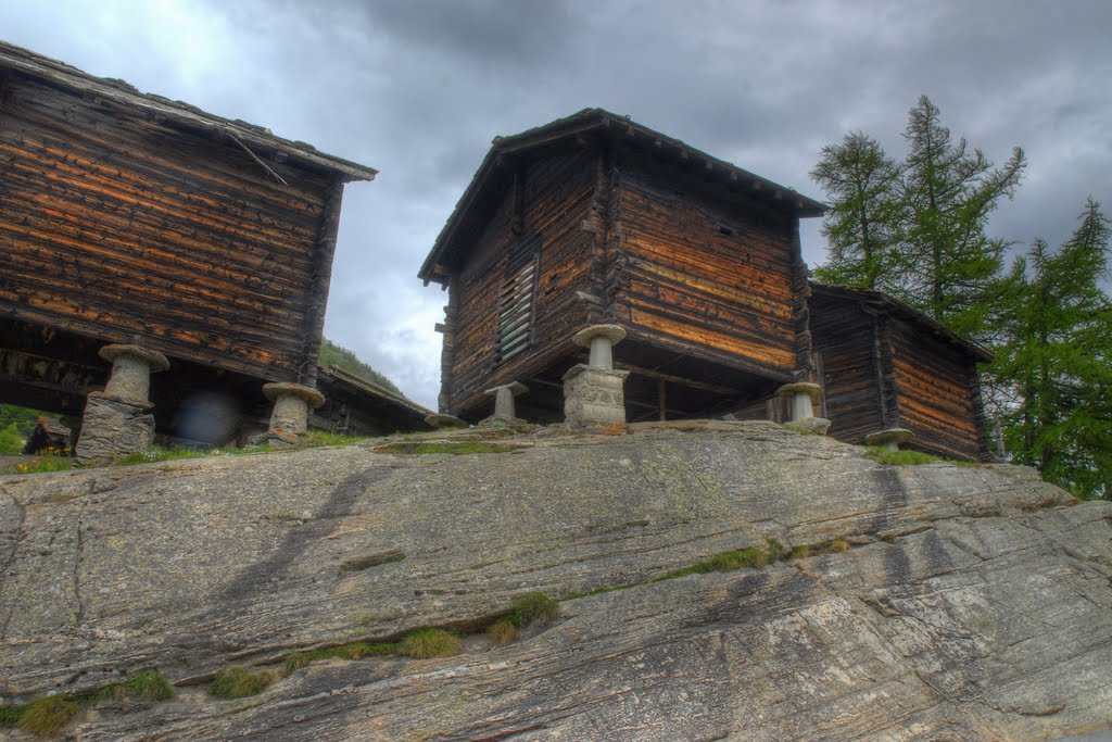 Saas-Fee by Michael Kunze, Moers