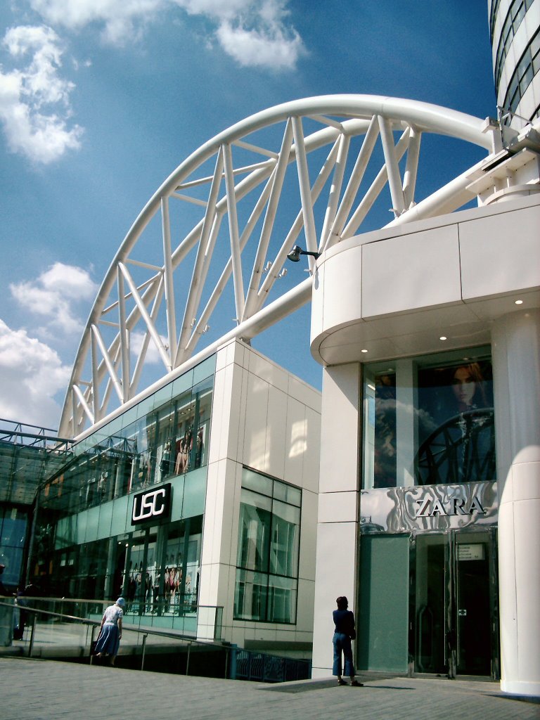 Bull Ring Shopping centre, Birmingham by hallamj