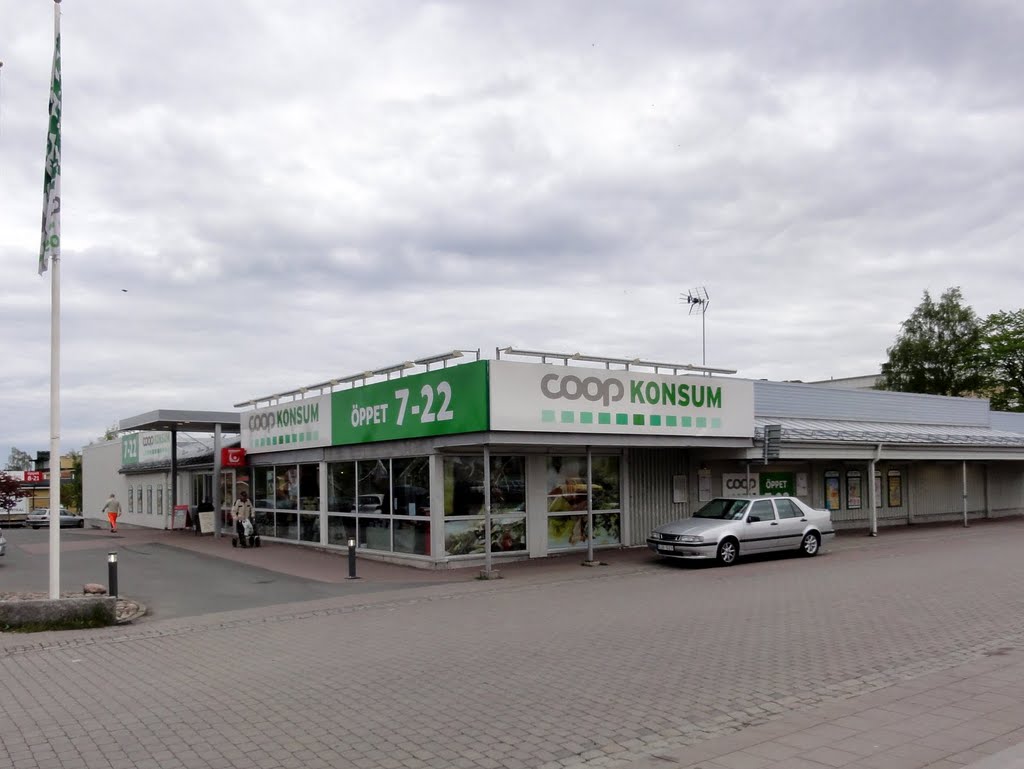 Supermarket COOP KONSUM i Bankeryd by elkanape