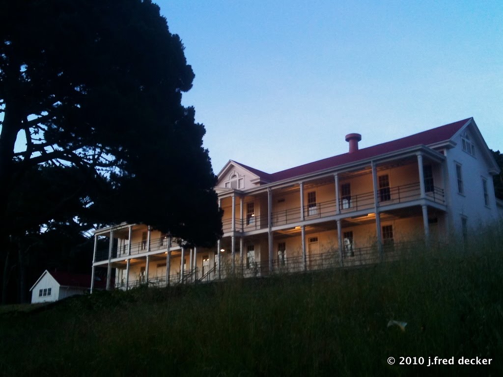 Presidio Building, Dawn by jfreddd