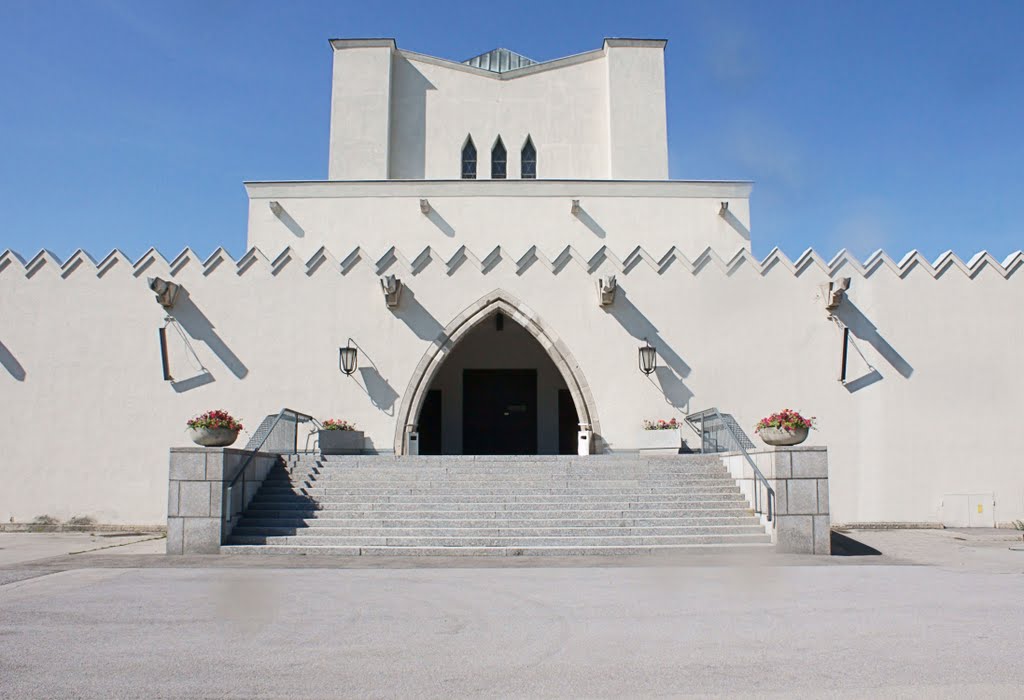 Firehall of the Vienna crematory by ©ssi