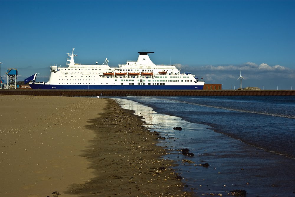 Swansea to Cork ferry, Julia by Slawomir Purzycki