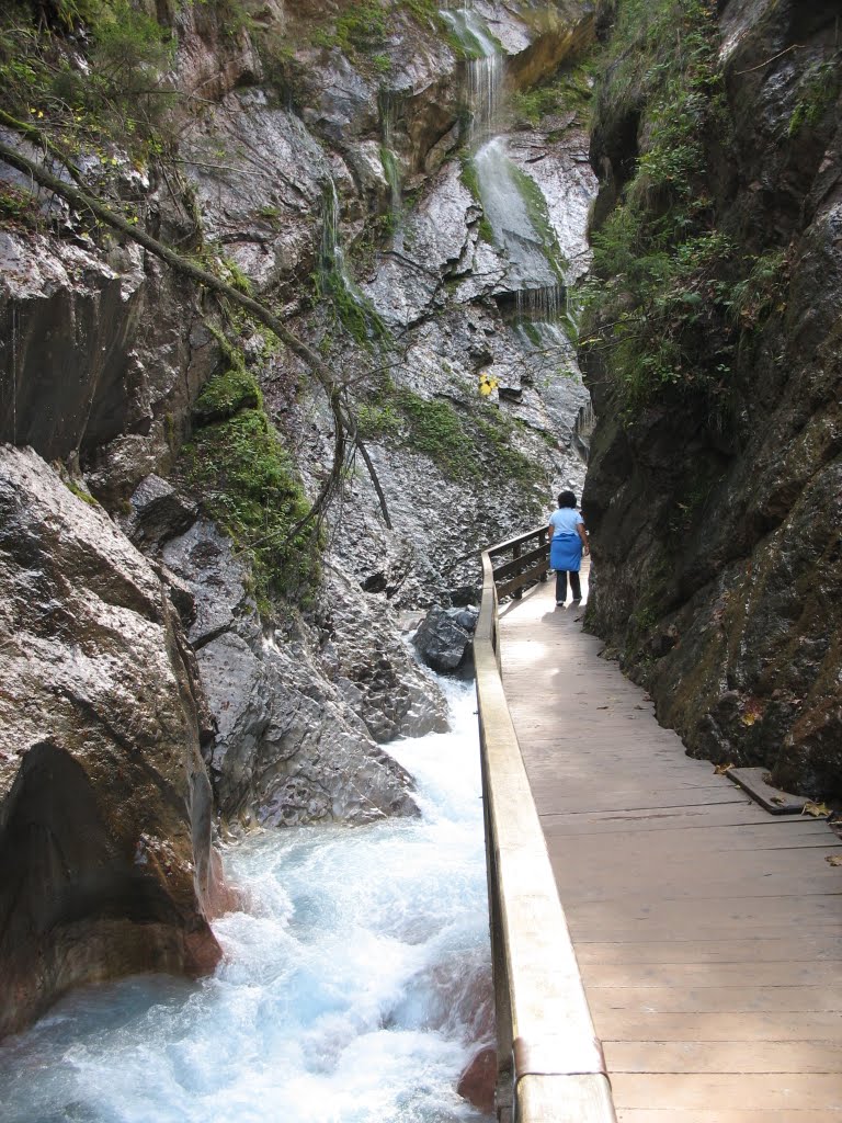 In der Wimbach Klamm by leylarupp