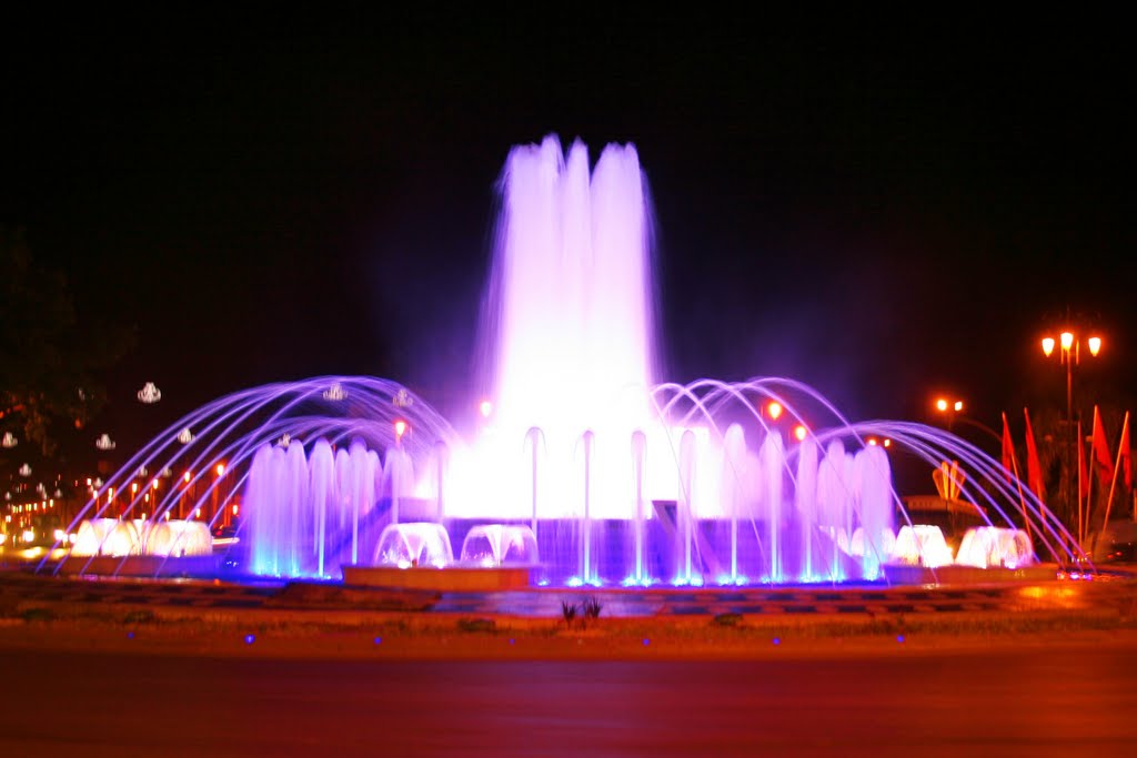 Fuente Avda. Hassan II by miripaslam