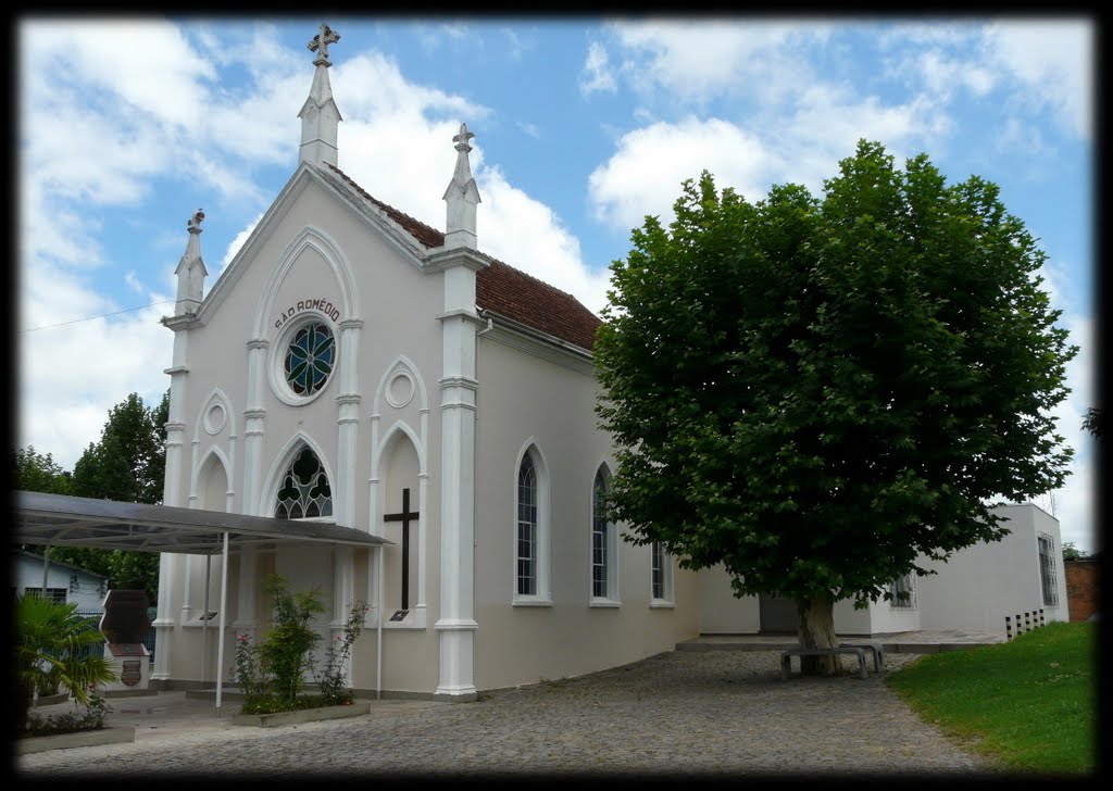 Igreja São Romédio - Vendramini © by Vendramini