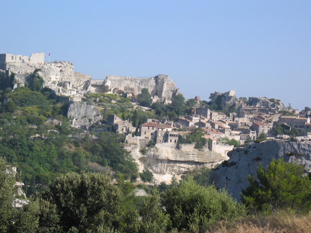 View of Les Baux-de-Provence by Nyoburin