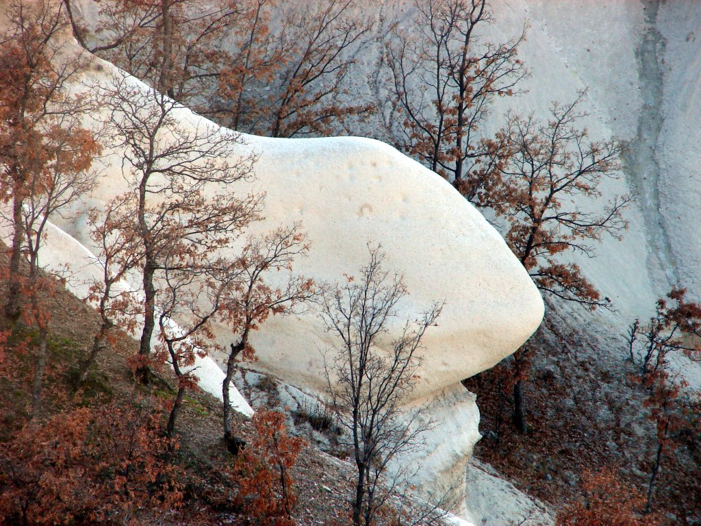 DSC00285n Cotton Rock - West view by Volkan YUKSEL