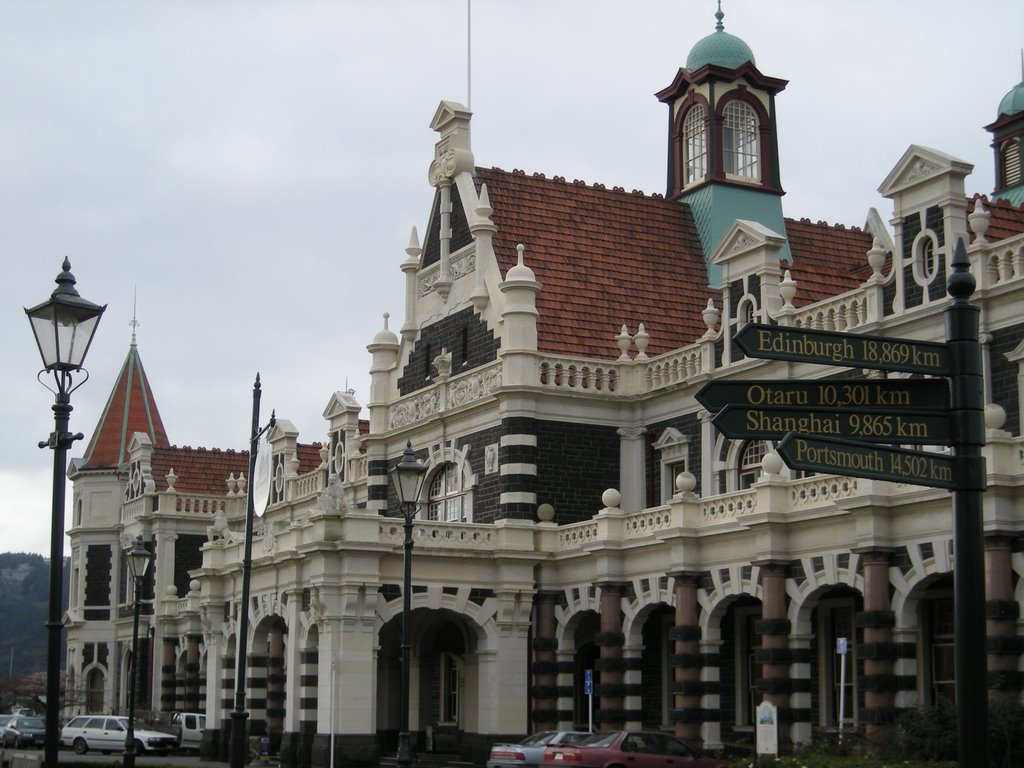 Dunedin Railway Station by Ryan Frazer