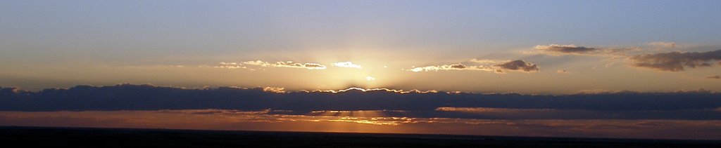 Mirador de Tierra de Campos 11 (Puesta de Sol) by Alfonso Somoza de la…