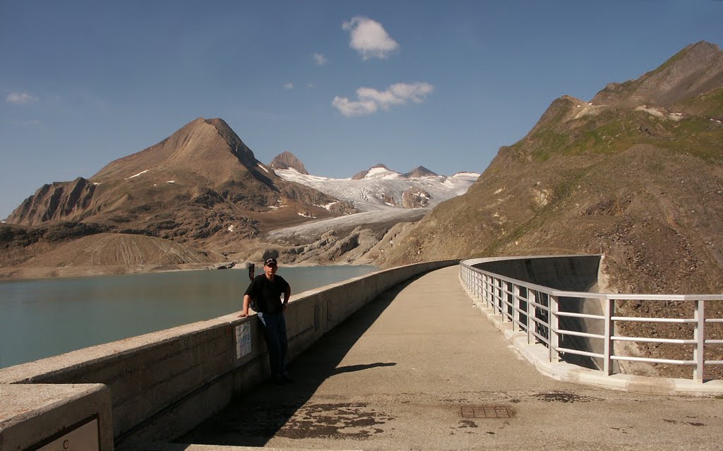 Hans JSC Jongstra, Gries Glacier, Griessee, 2386 m by Hans J.S.C. Jongstra