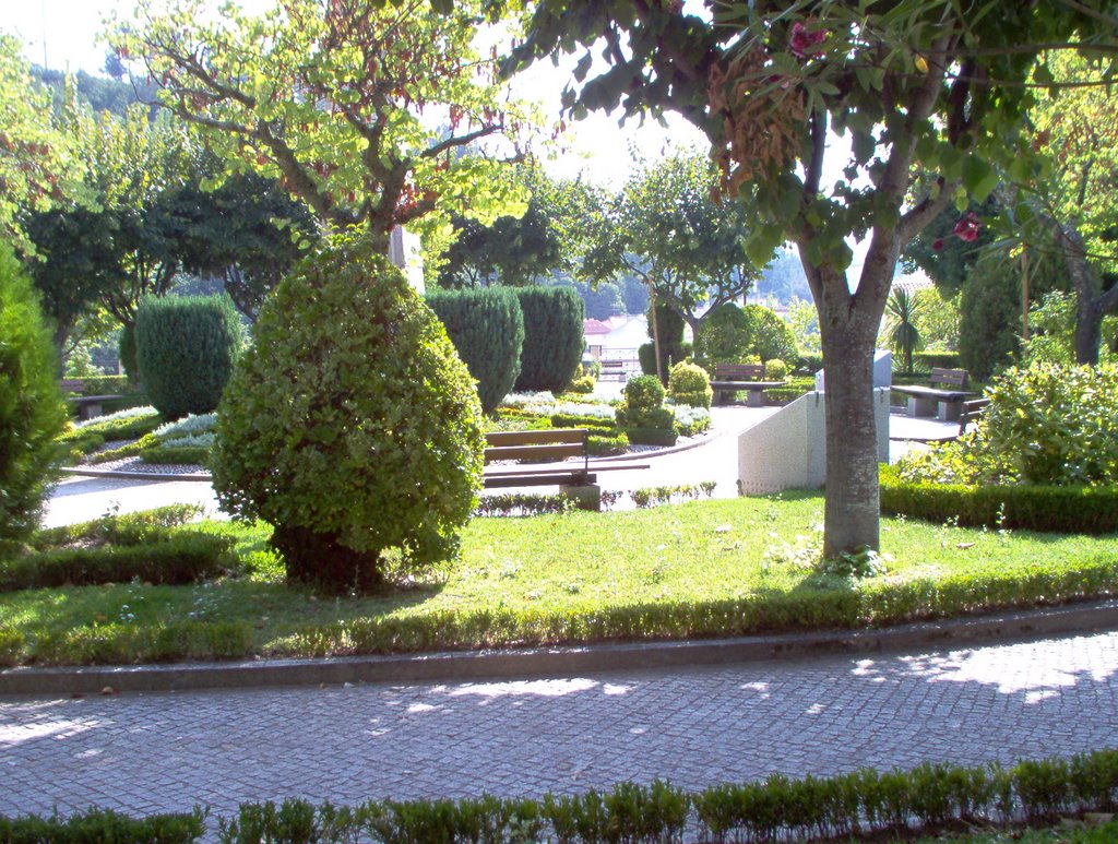 Jardim da Sé em Seia by nunosuna