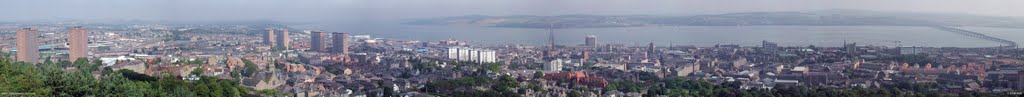 Dundee Law panoramic view by donaldw