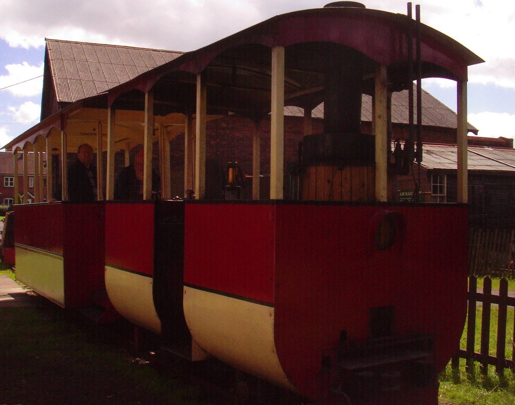 Telford Steam Tram at Horsehay Lake by muba