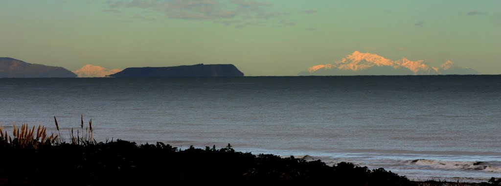 Winter in Kapiti (Mana Island , Kaikoura range ) by Verhoeven